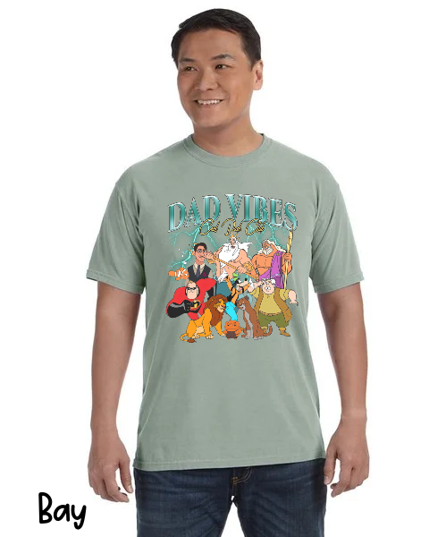 ⚡ Dad Vibes – Cool Dads Club T-Shirt